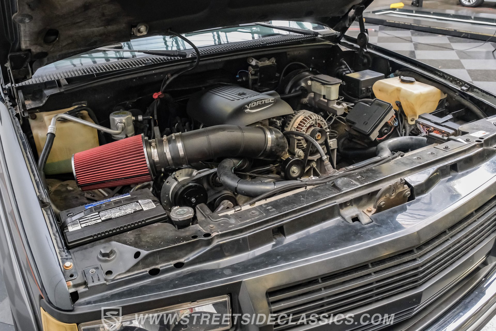 Used 1995 Chevrolet Tahoe 4WD 2-Door image 37