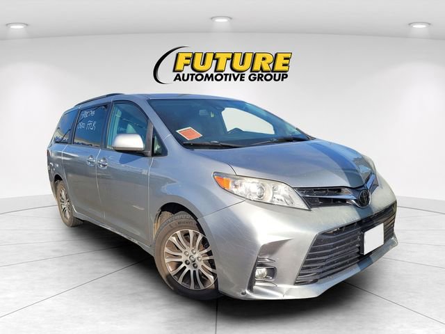 Used 2019 Toyota Sienna XLE