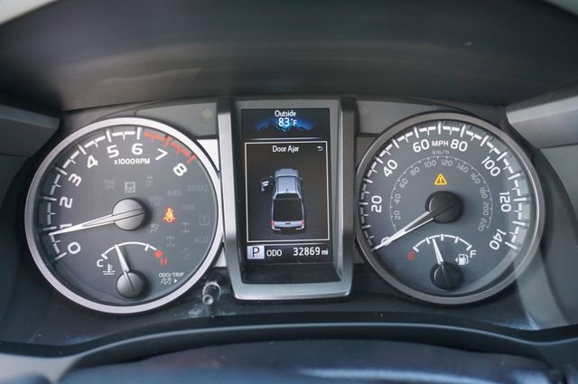 Used 2023 Toyota Tacoma TRD Sport RWD image 11