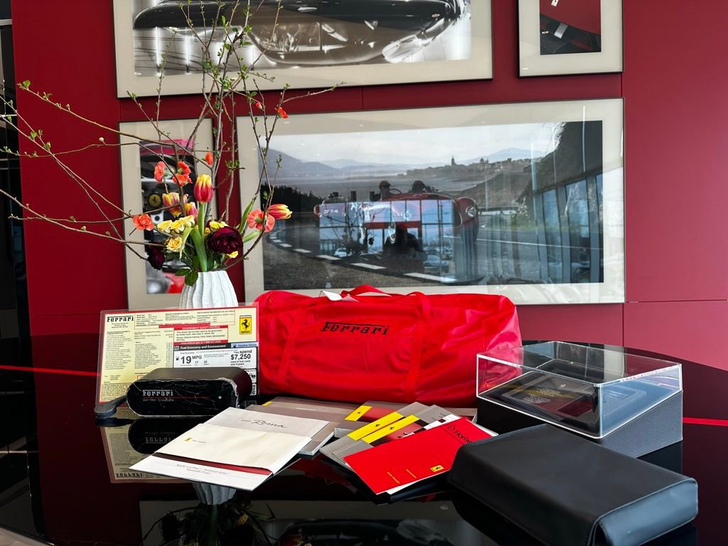 Certified 2024 Ferrari Roma image 2