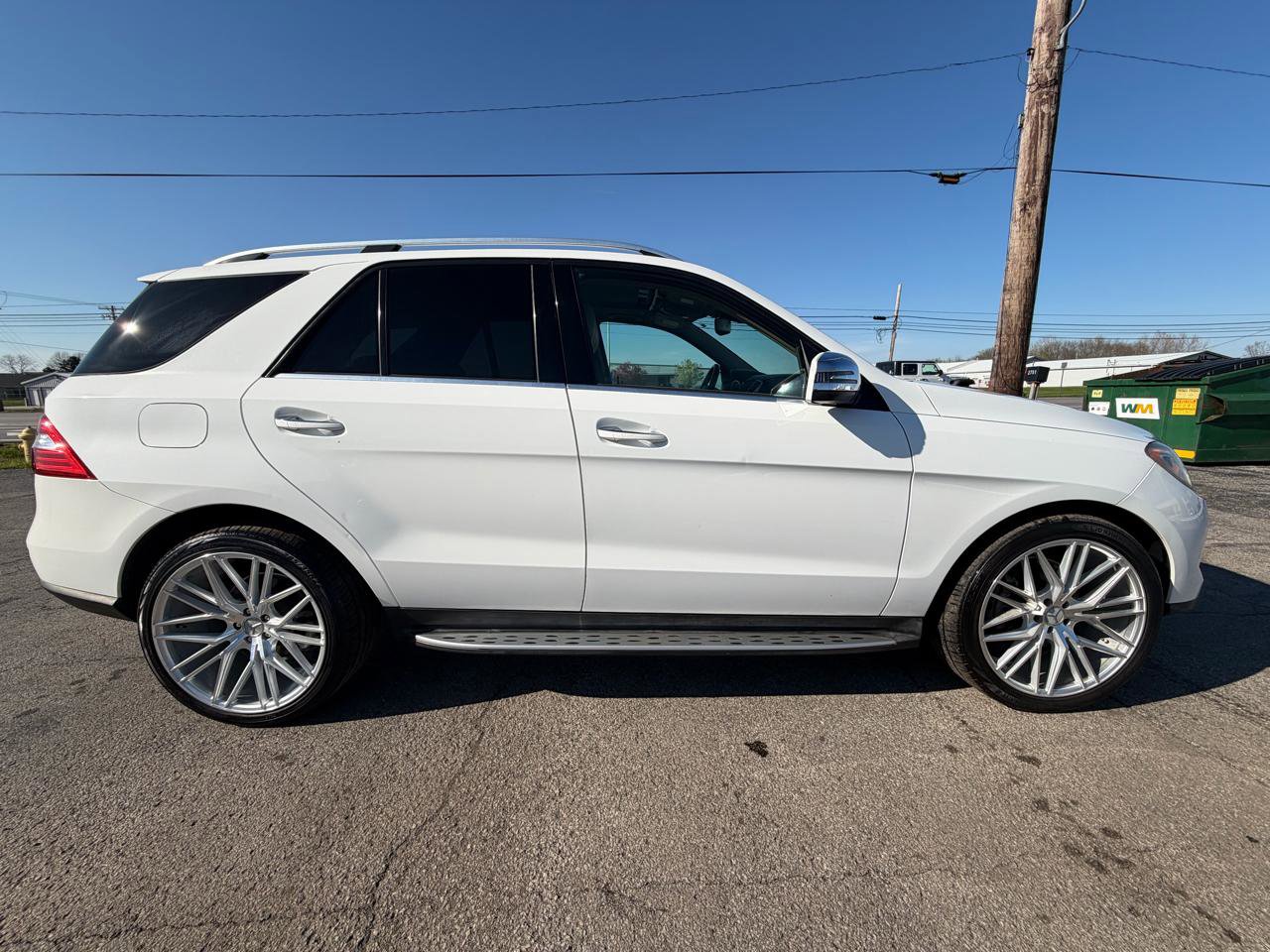 Used 2014 Mercedes-Benz ML 350 BlueTEC 4MATIC image 10
