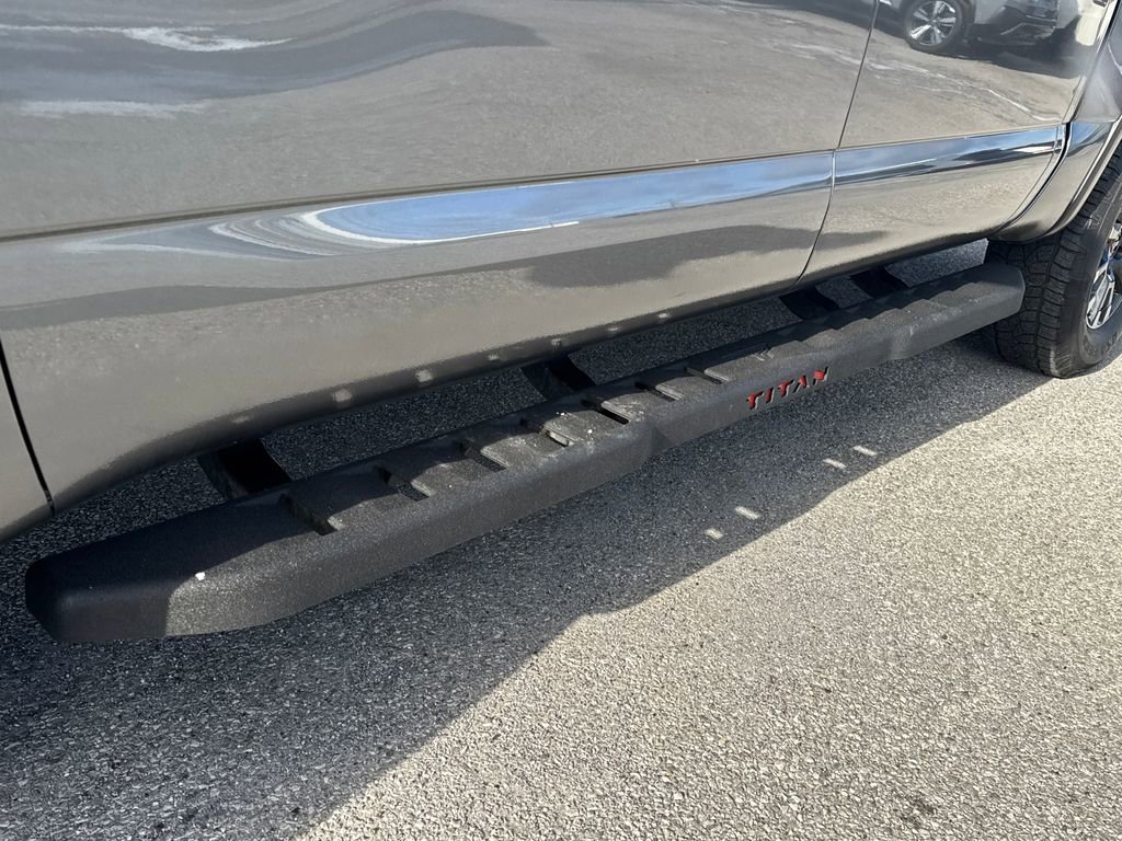 Used 2024 Nissan Titan PRO-4X w/ Pro-4x Convenience Package image 42