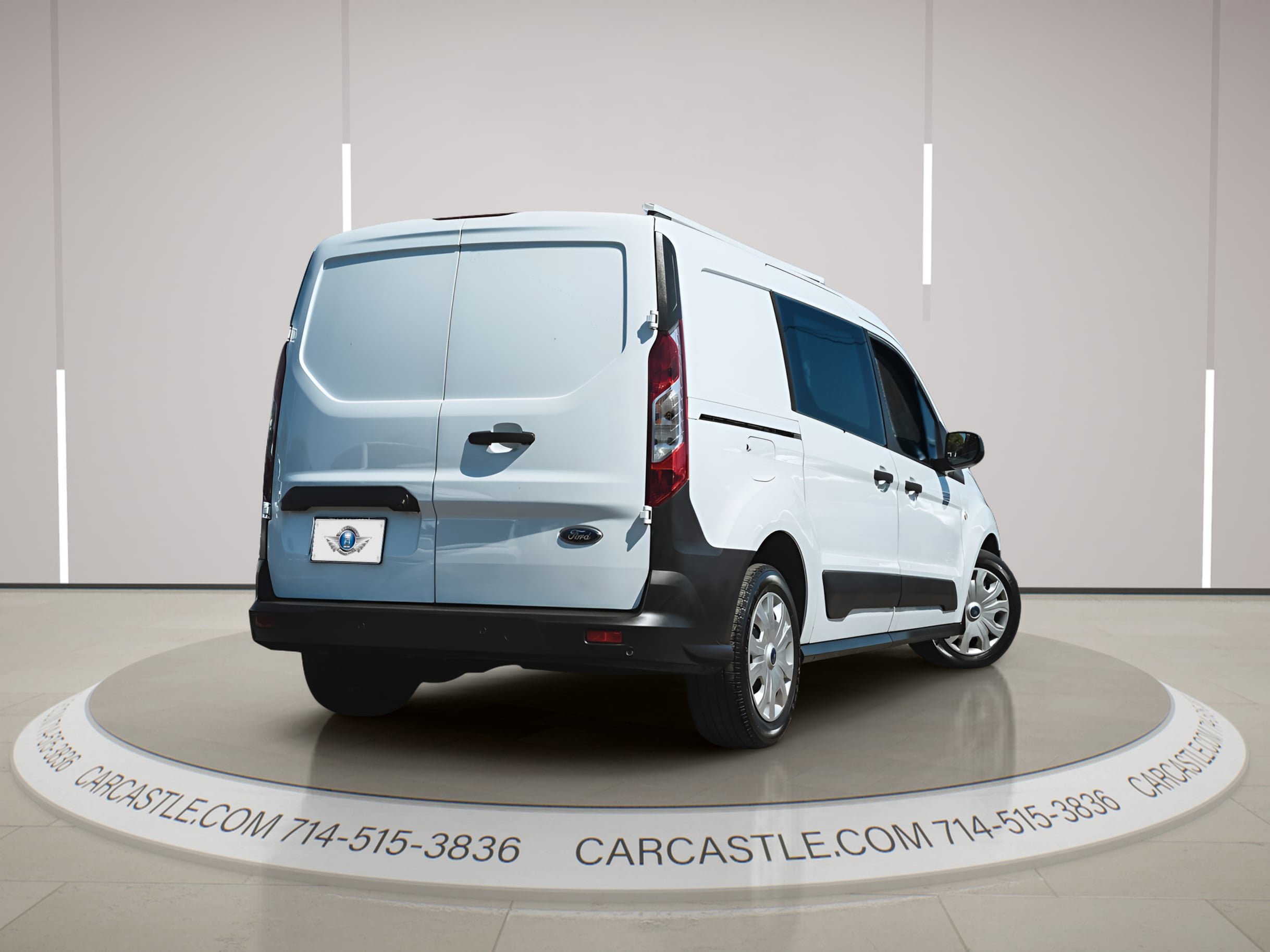 Used 2023 Ford Transit Connect XL image 2