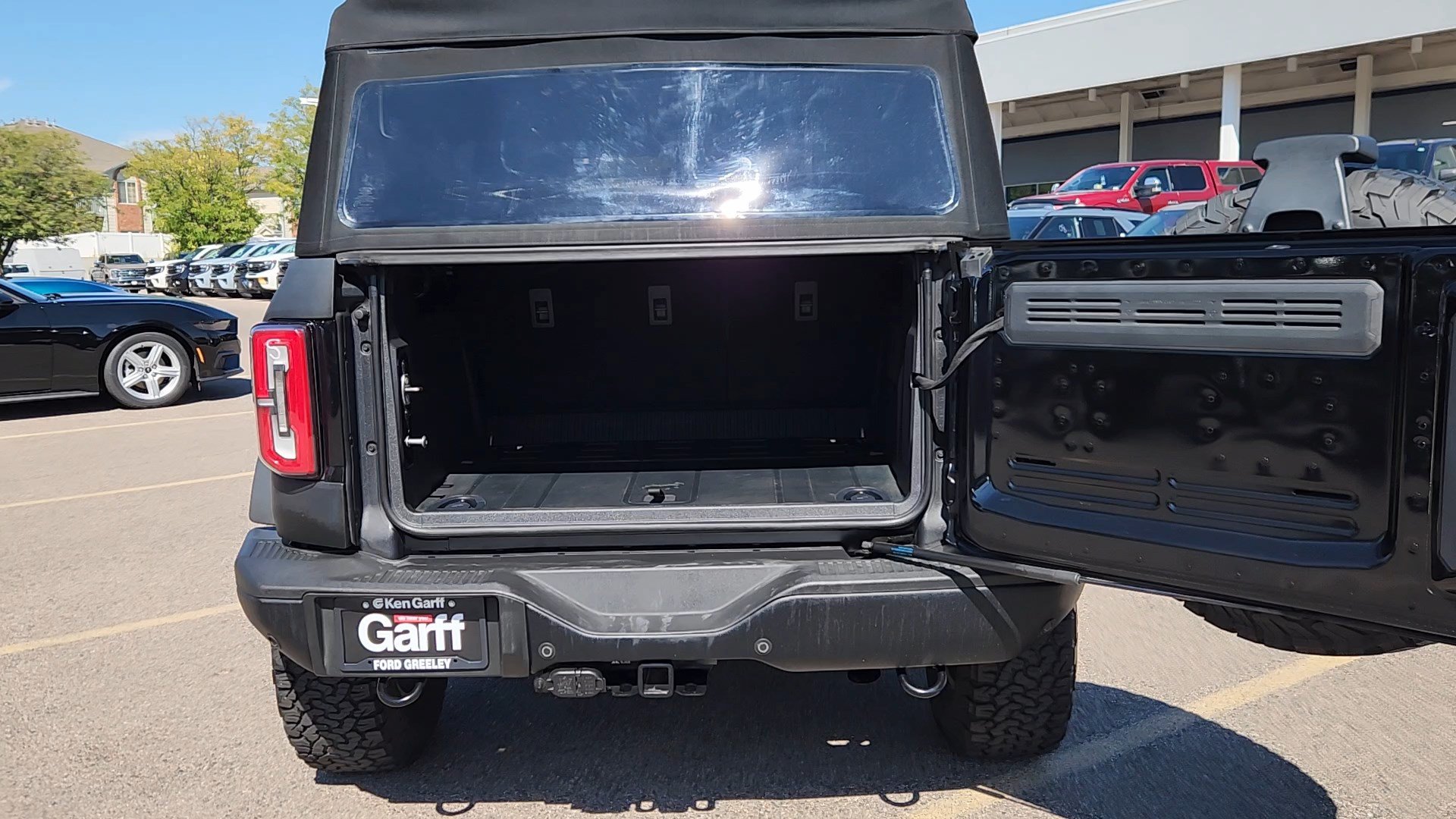 Used 2023 Ford Bronco Badlands AWD/4WD image 38
