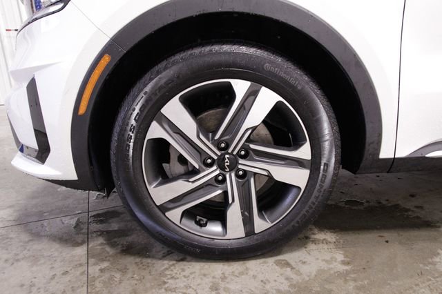 Used 2022 Kia Sorento SX Prestige w/ Panoramic Sunroof Package image 11
