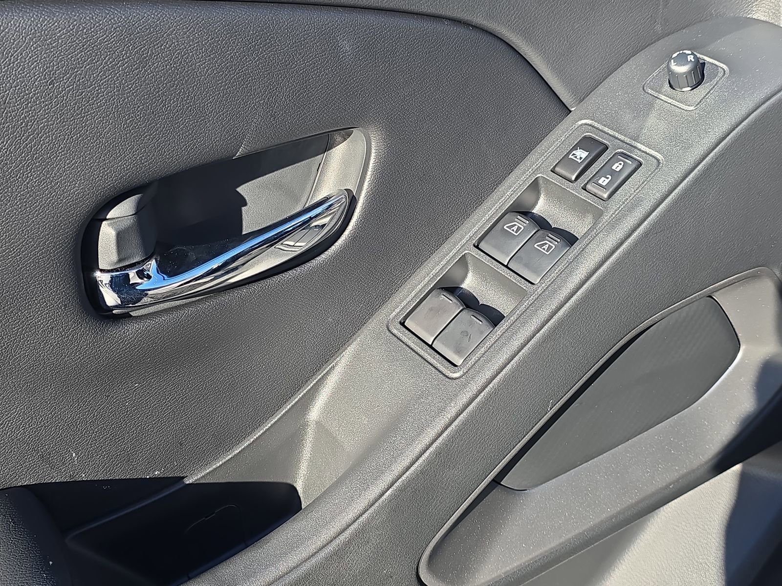 New 2026 Nissan Frontier SV w/ Tow Package image 13