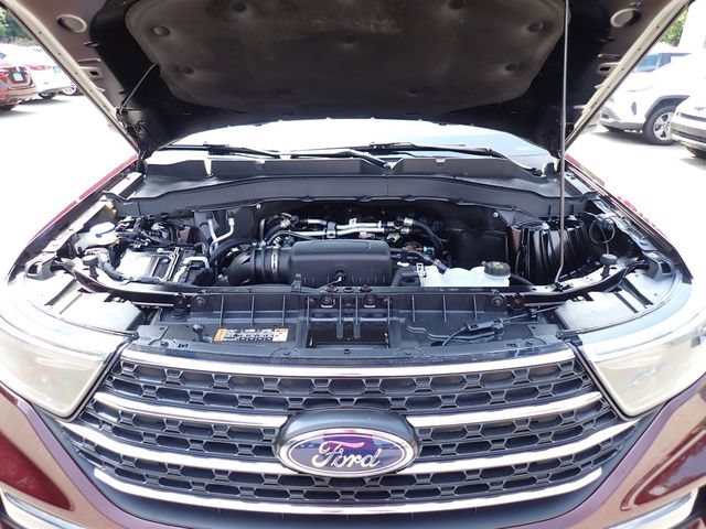 Used 2022 Ford Explorer XLT w/ Equipment Group 202A AWD/4WD image 15