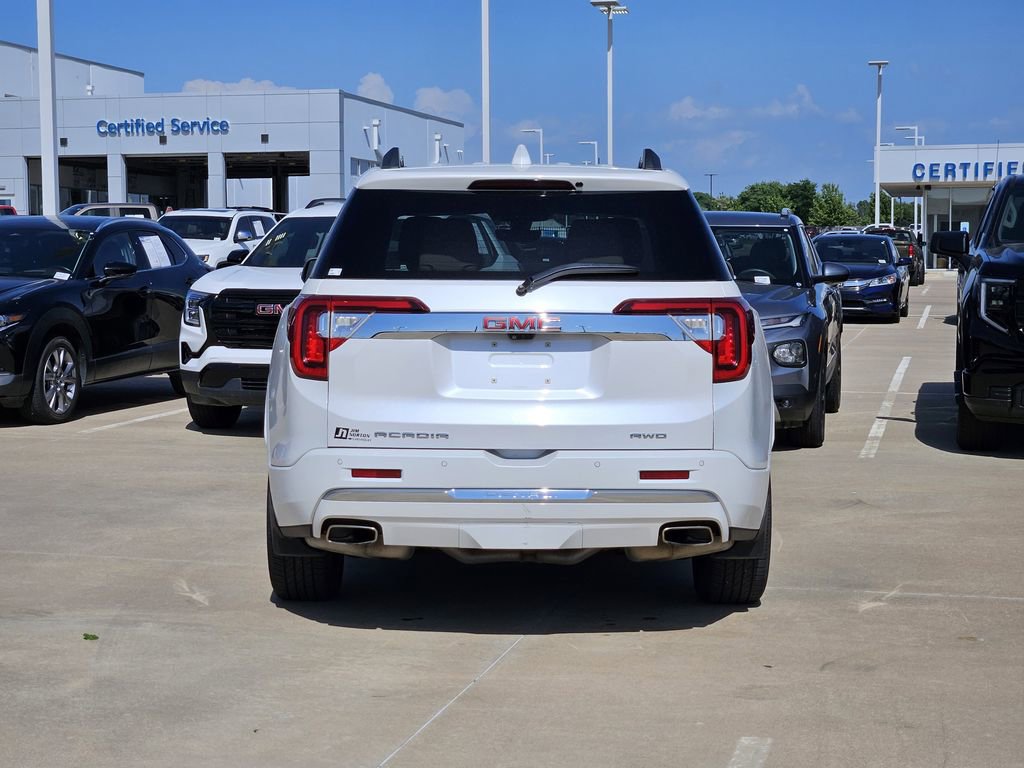Used 2021 GMC Acadia Denali w/ Denali Ultimate Package AWD/4WD image 8