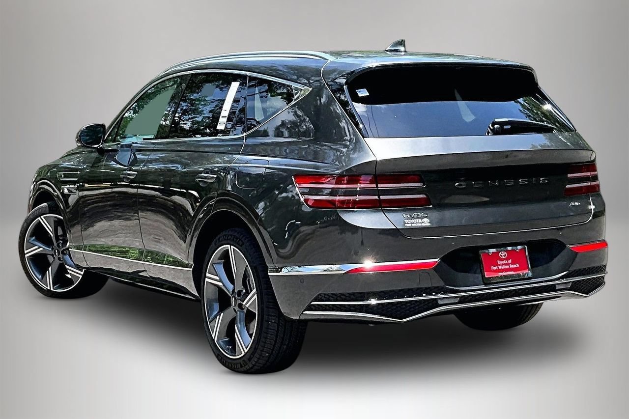 Used 2025 Genesis GV80 2.5T Prestige AWD/4WD image 4