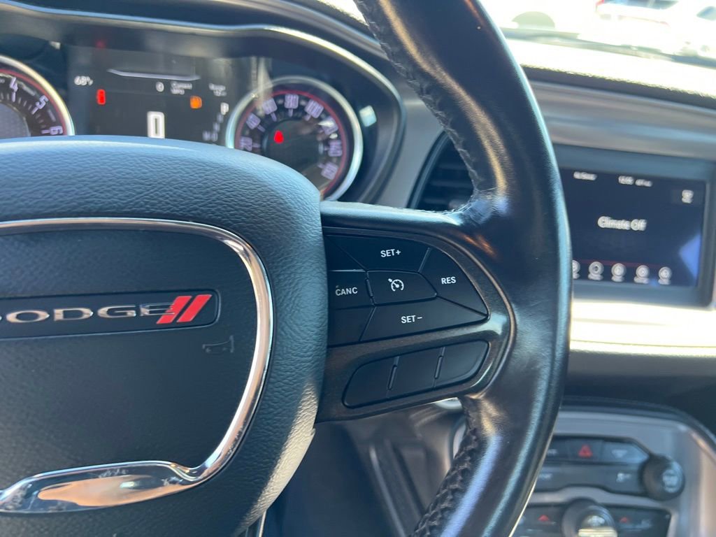 Used 2023 Dodge Challenger SXT image 17