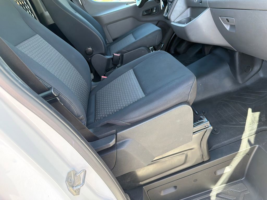 Used 2024 Ford Transit 250 Low Roof w/ Exterior Upgrade Package image 13