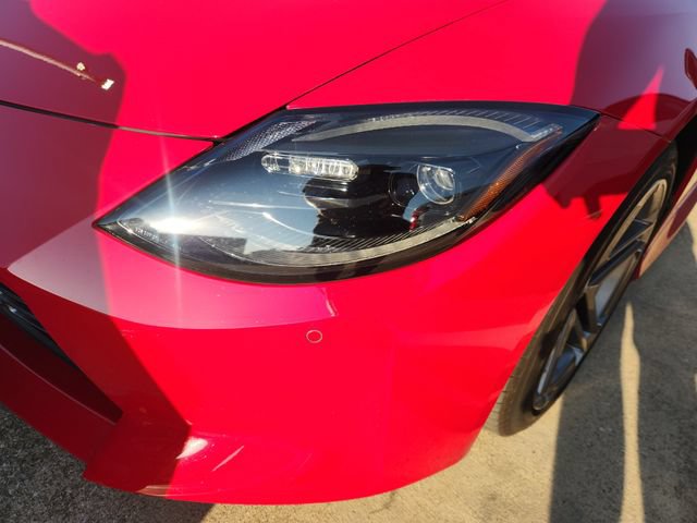 Used 2025 Nissan Z Sport w/ Floor Mat Package RWD image 7