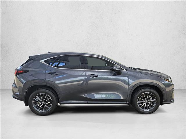 Used 2025 Lexus NX 250 FWD w/ Towing Package (2000 Lbs) image 4