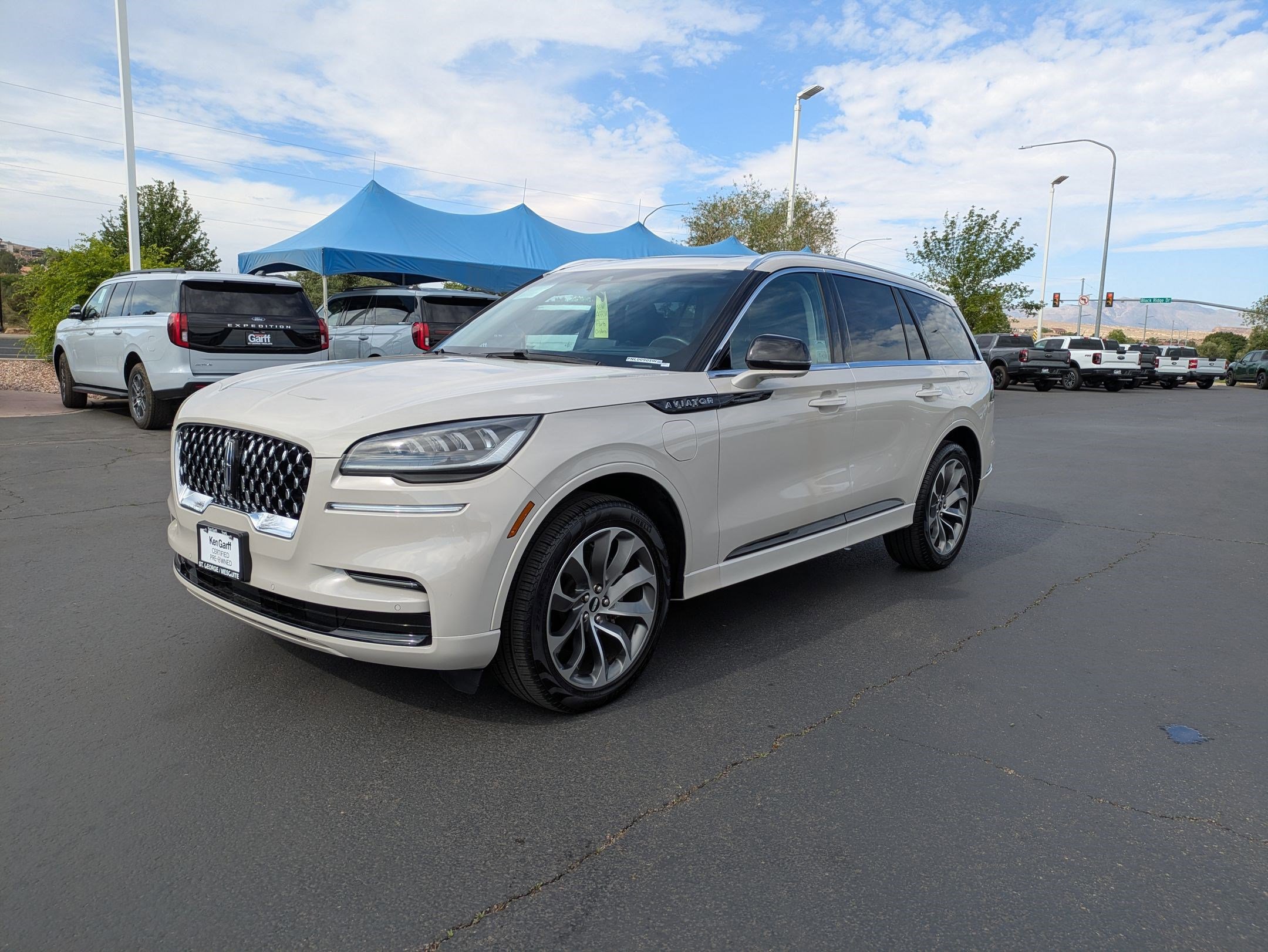 Used 2023 Lincoln Aviator Grand Touring image 7