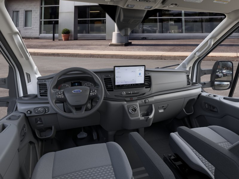 New 2025 Ford E-Transit RWD image 30