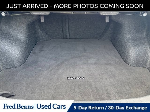 Certified 2019 Nissan Altima 2.5 SR w/ SR Premium Package AWD/4WD image 8