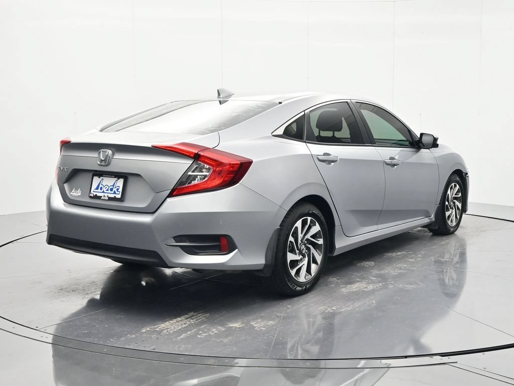 Used 2018 Honda Civic EX image 5