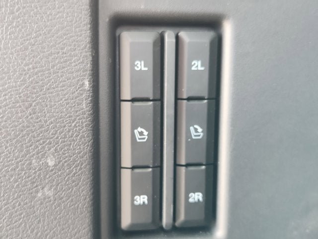 Used 2023 Ford Expedition Platinum AWD/4WD image 18