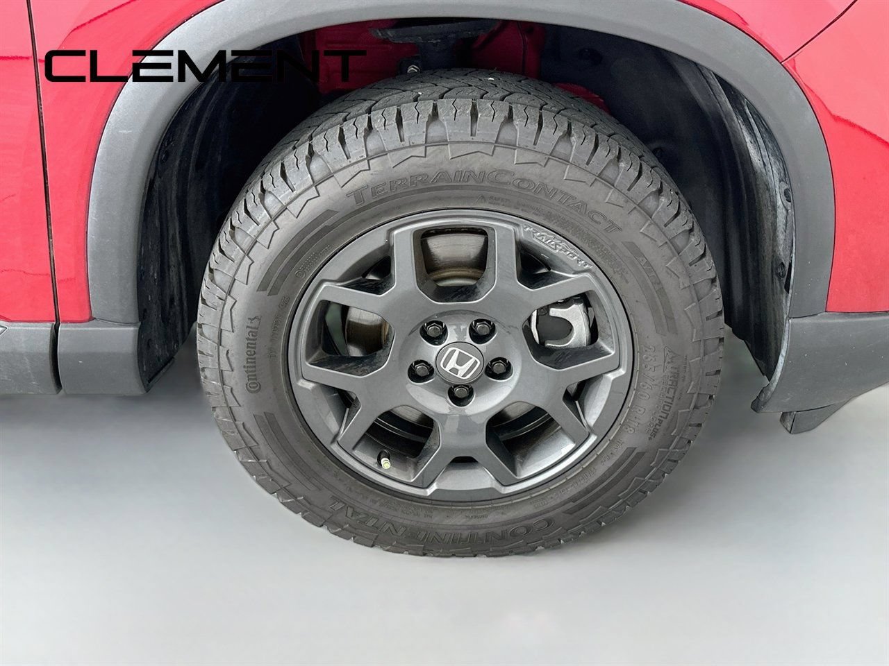 Used 2025 Honda Pilot TrailSport image 38