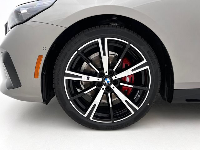 Used 2027 BMW 530i xDrive w/ M Sport Package AWD/4WD image 21