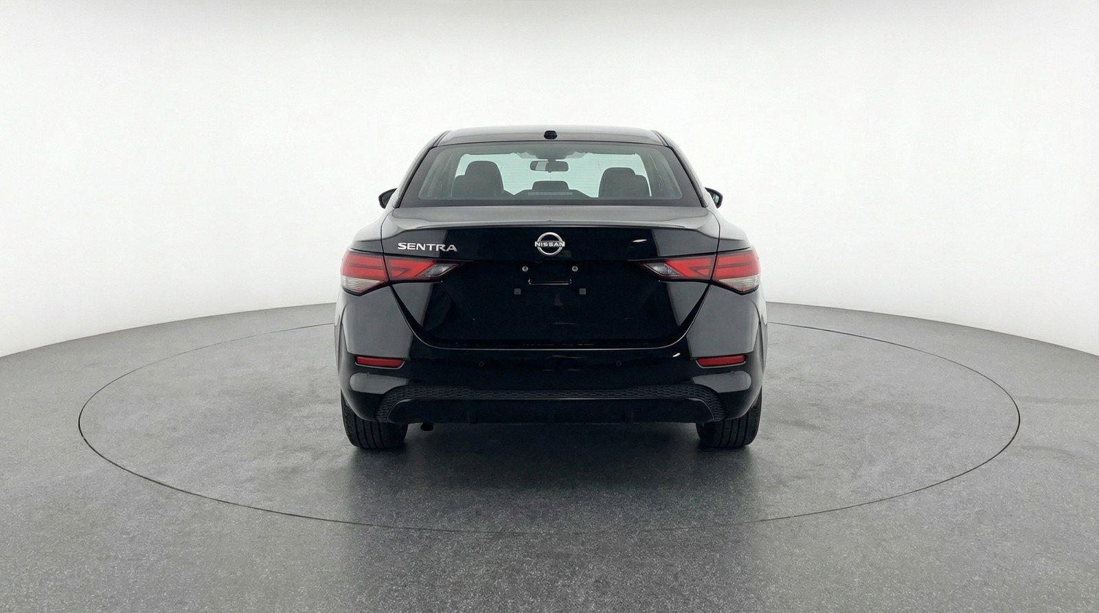 Used 2025 Nissan Sentra SV image 7