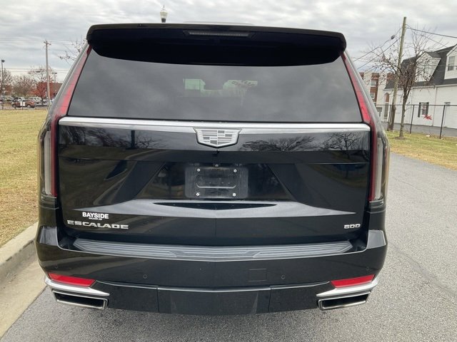 Used 2022 Cadillac Escalade Luxury image 13