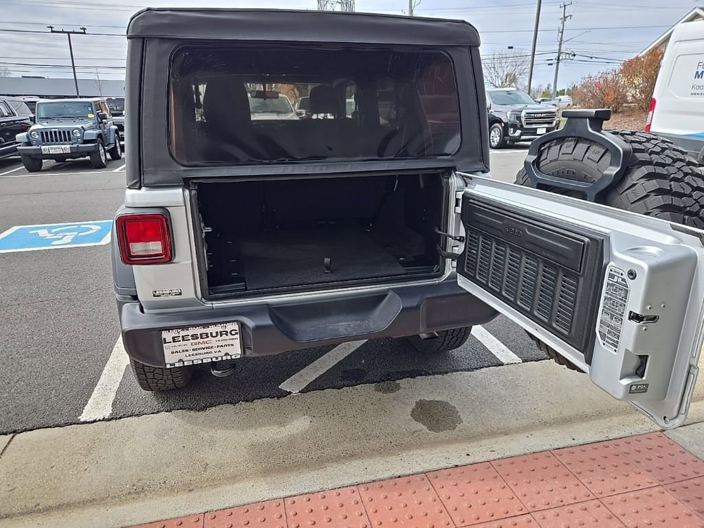 Used 2022 Jeep Wrangler Unlimited Willys image 45