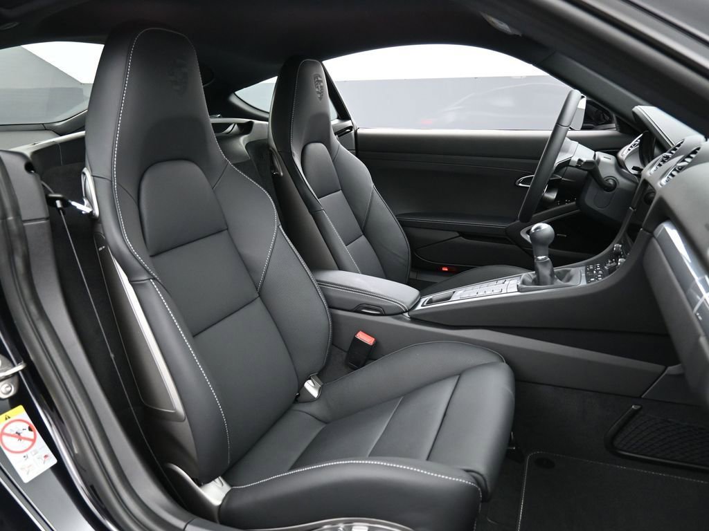 New 2025 Porsche 718 Cayman RWD image 29