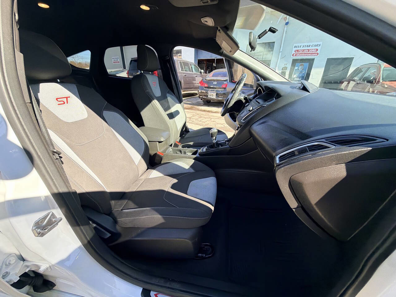 Used 2016 Ford Focus ST image 20