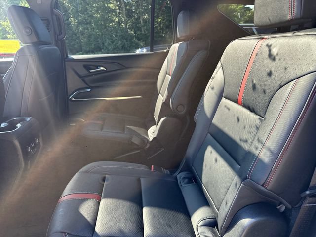 Certified 2026 Chevrolet Traverse RS w/ LPO, Floor Liner Package AWD/4WD image 18