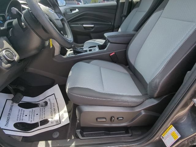 Used 2017 Ford Escape SE AWD/4WD image 10