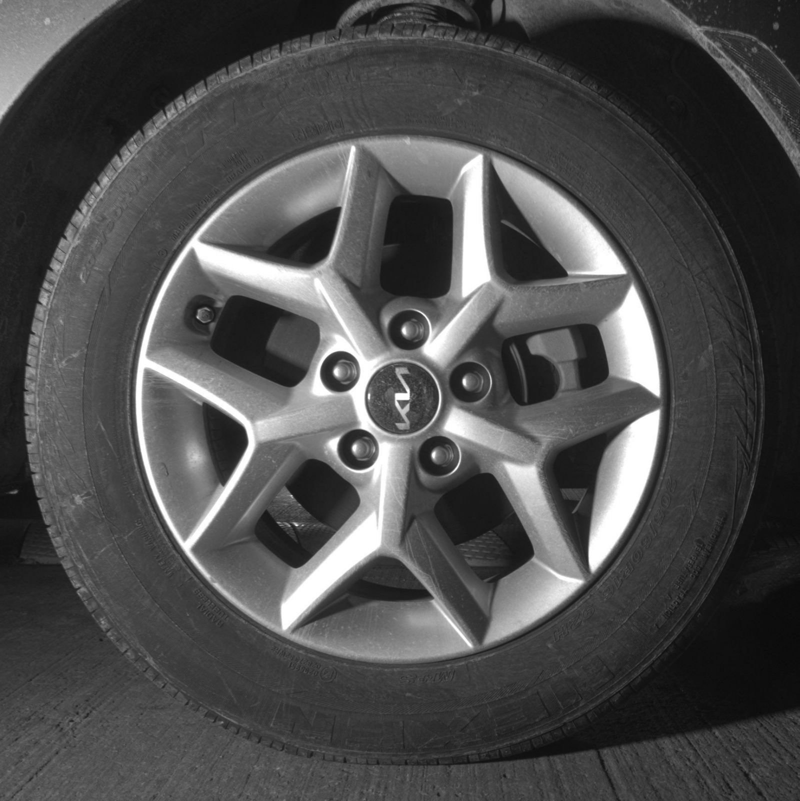Used 2025 Kia Soul LX w/ LX Technology Package FWD image 15