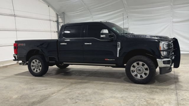 Used 2023 Ford F350 Lariat w/ Lariat Ultimate Package AWD/4WD image 6