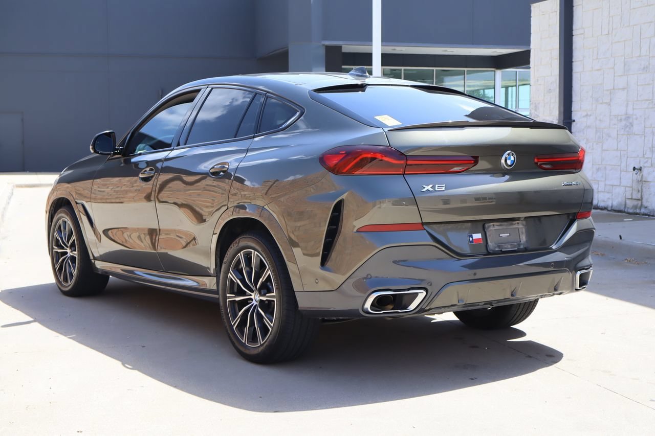 Used 2022 BMW X6 xDrive40i w/ Executive Package AWD/4WD image 3