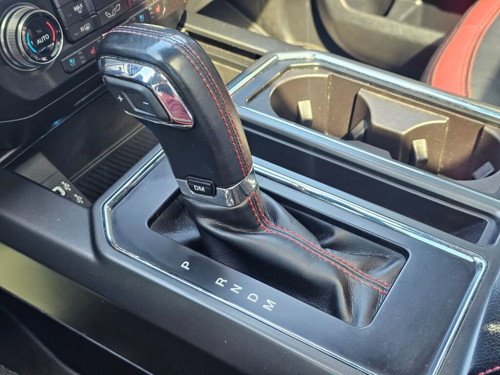 Used 2018 Ford F150 Lariat w/ Equipment Group 502A Luxury image 31