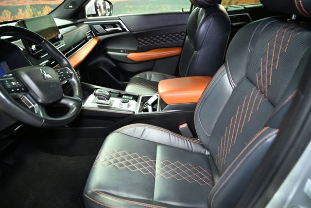 Used 2022 Mitsubishi Outlander SEL image 20