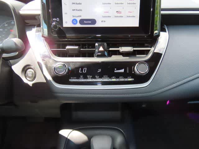 Used 2025 Toyota Corolla SE w/ Convenience Package FWD image 20