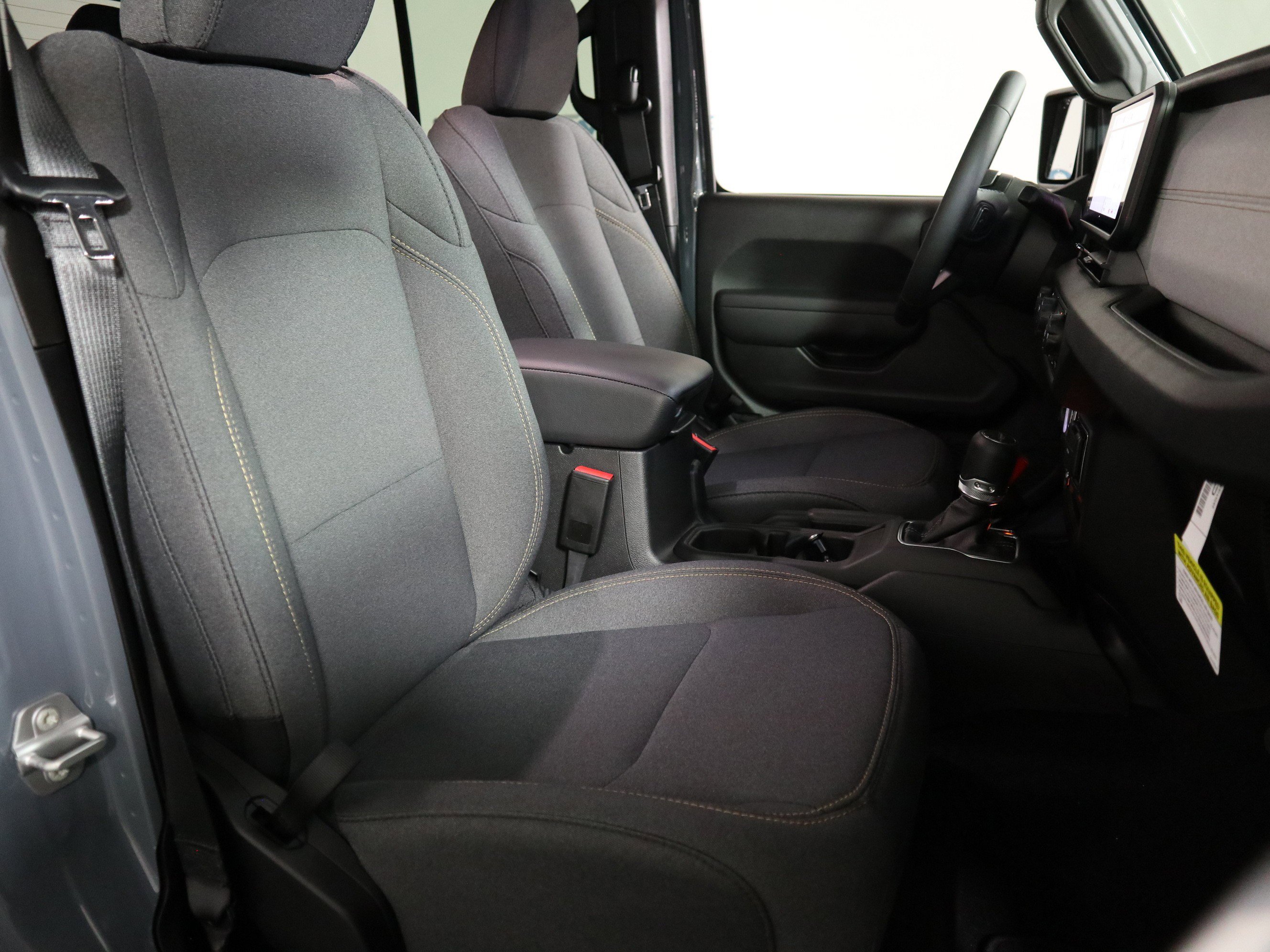 New 2025 Jeep Gladiator Sport AWD/4WD image 20