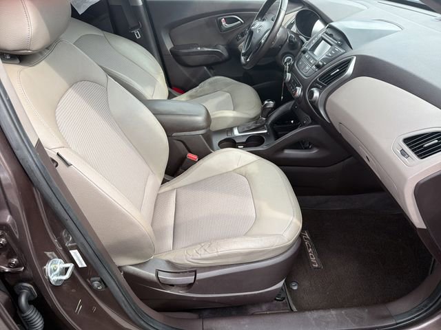 Used 2014 Hyundai Tucson SE image 13