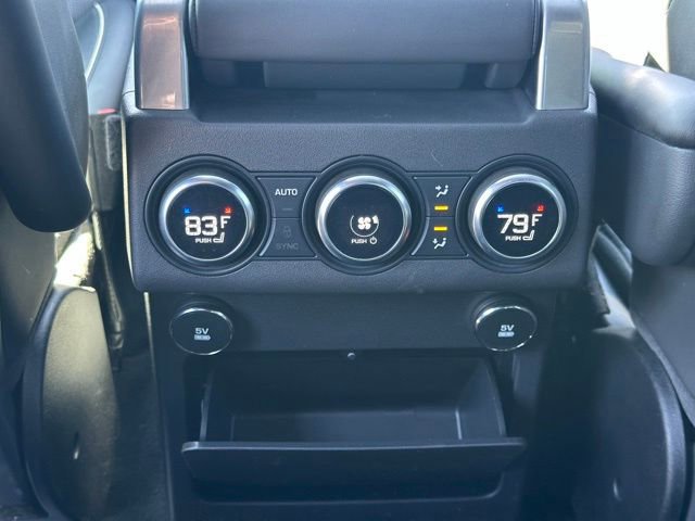 Used 2019 Land Rover Discovery HSE Luxury AWD/4WD image 31