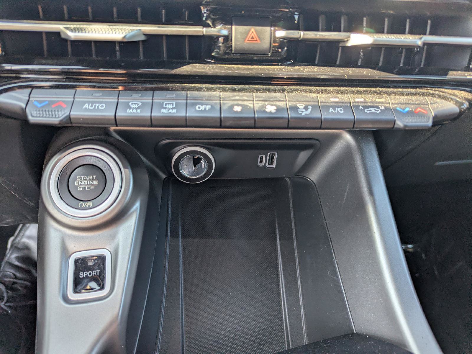 Used 2024 Dodge Hornet R/T AWD/4WD image 17