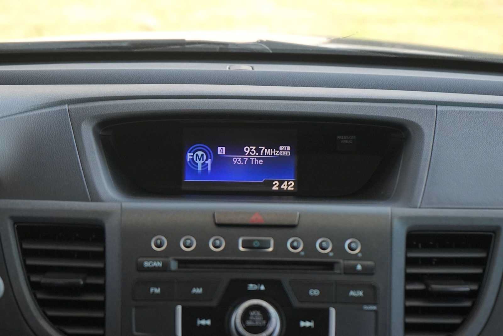 Used 2014 Honda CR-V LX image 19