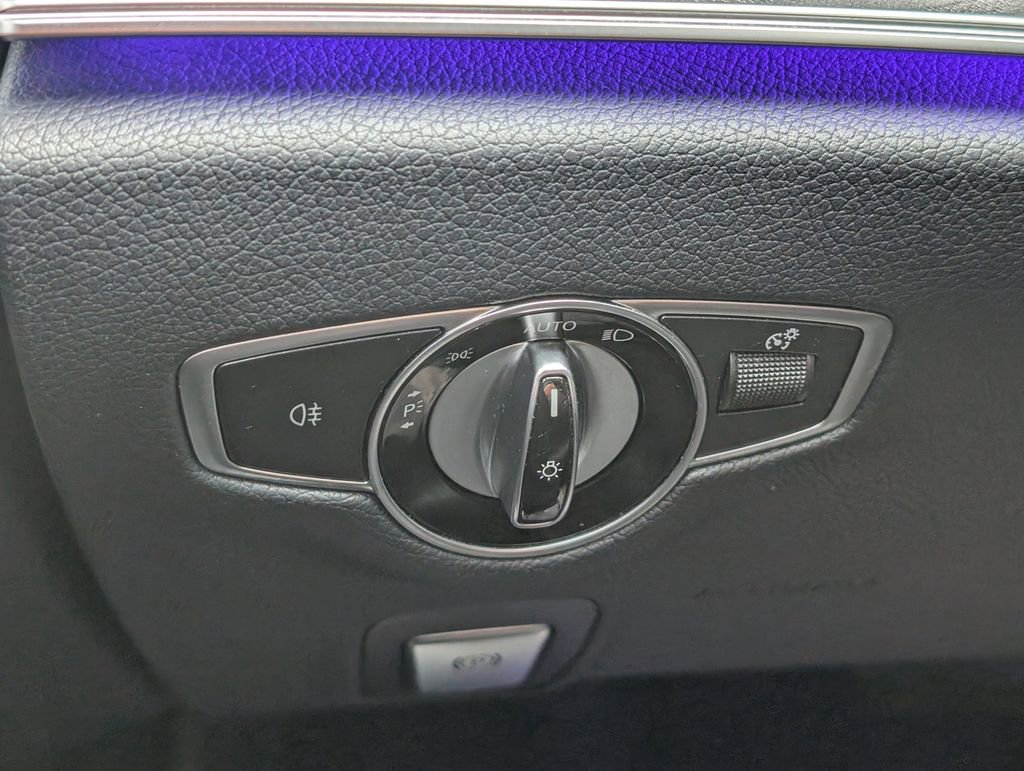 Used 2021 Mercedes-Benz E 350 4MATIC Sedan image 23