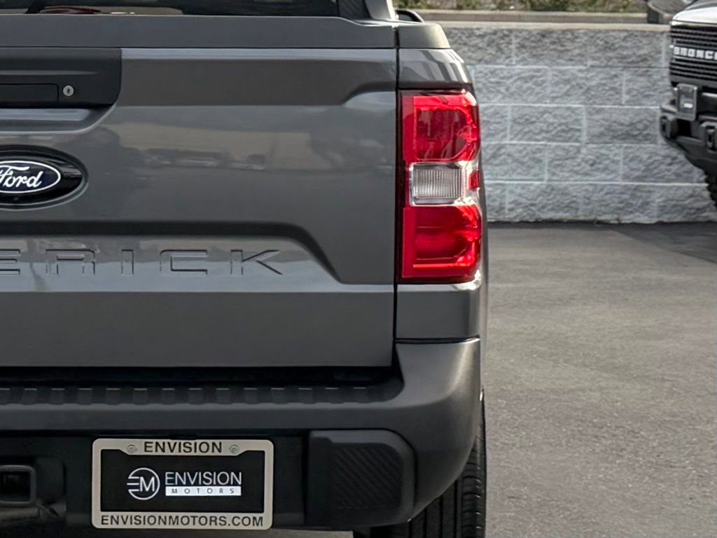 Used 2025 Ford Maverick XLT w/ Equipment Group 302A image 8