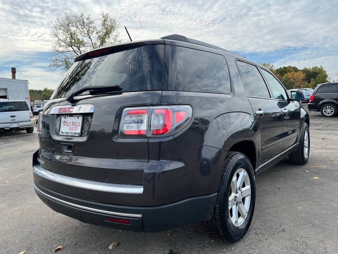 Used 2015 GMC Acadia SLE FWD image 6