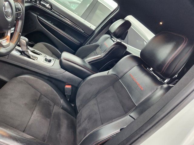 Used 2019 Jeep Grand Cherokee Trailhawk image 11