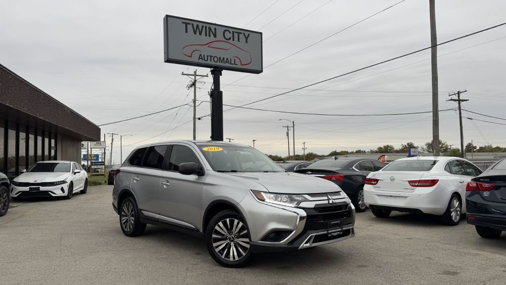 Used 2019 Mitsubishi Outlander ES