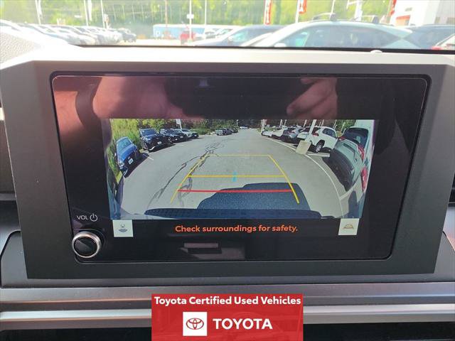 Certified 2025 Toyota 4Runner TRD Off-Road AWD/4WD image 19