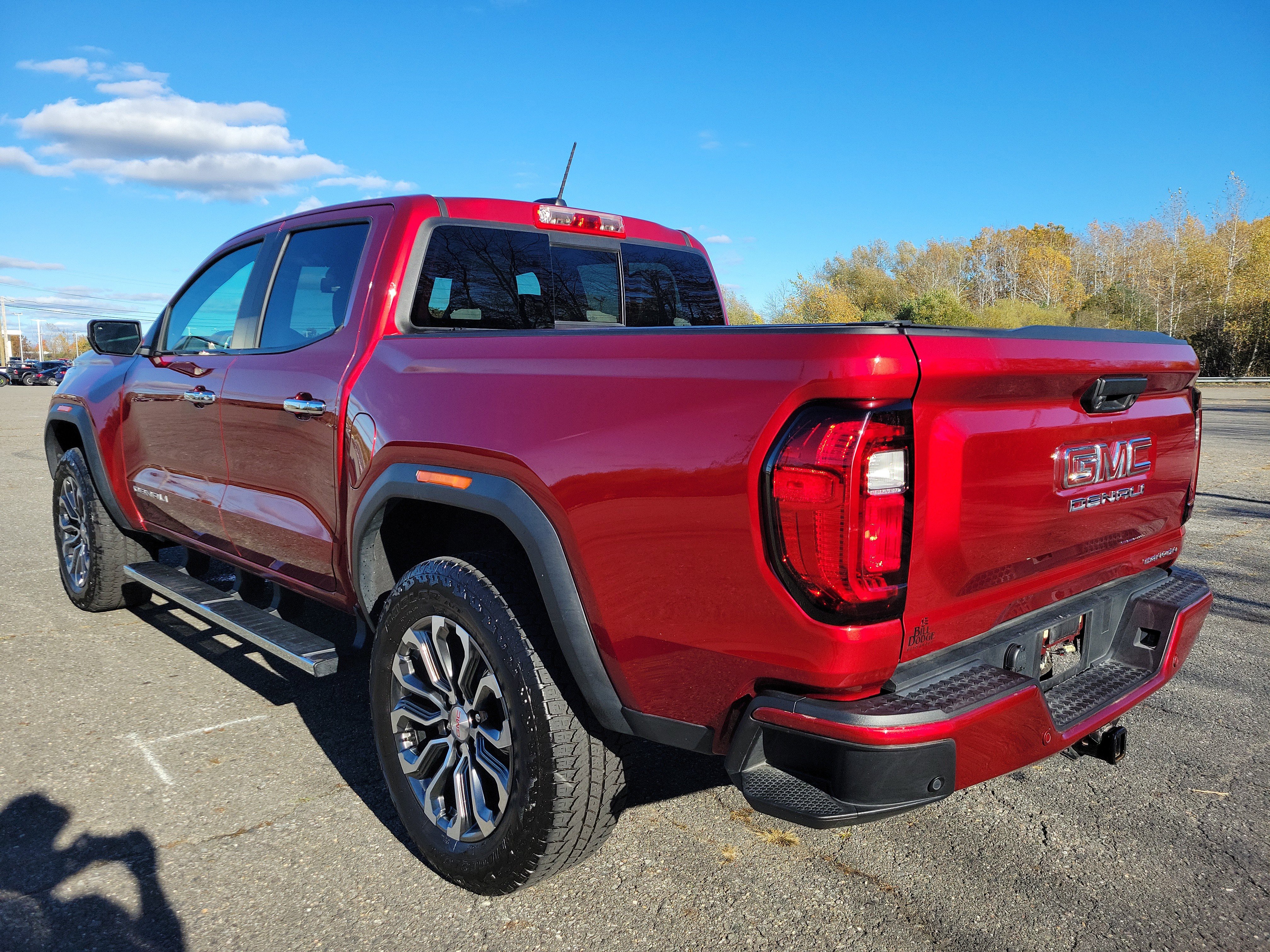 Certified 2024 GMC Canyon Denali image 7