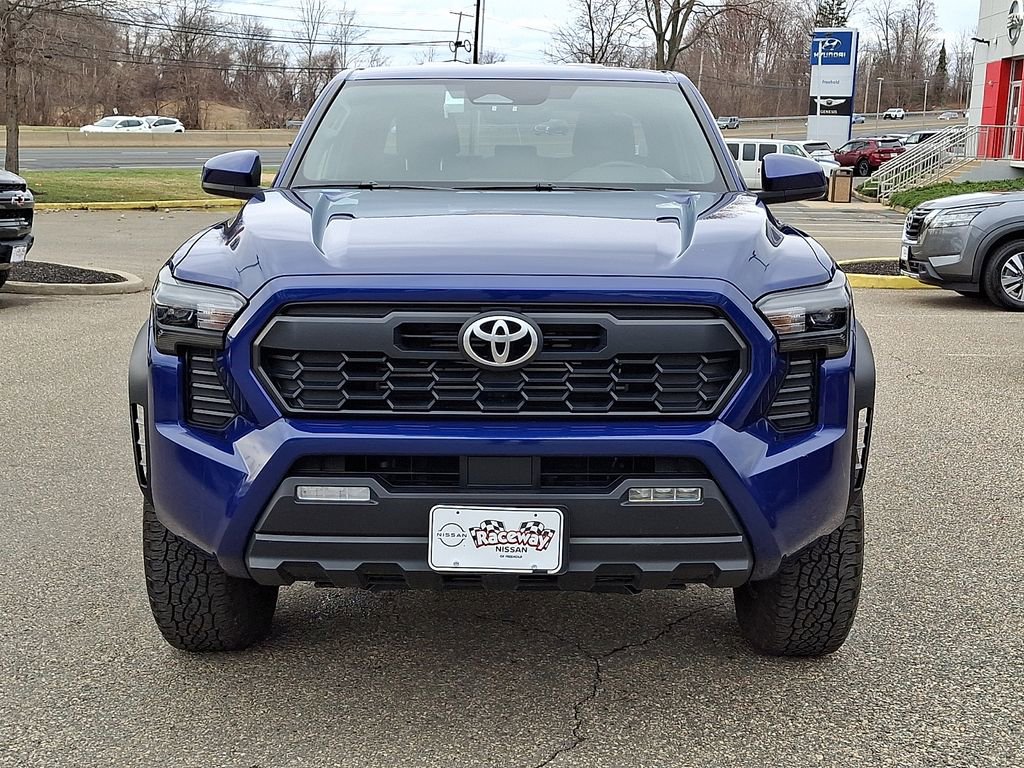 Used 2024 Toyota Tacoma TRD Off-Road AWD/4WD image 3